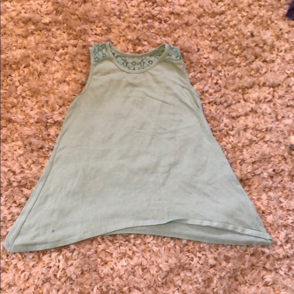 Super cute blue Flowey summer tank top children’s